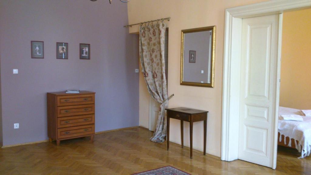 Apartamenty Muzyczny Краков Экстерьер фото