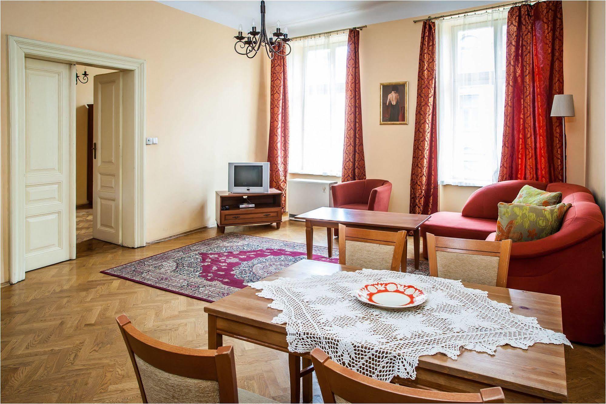 Apartamenty Muzyczny Краков Экстерьер фото